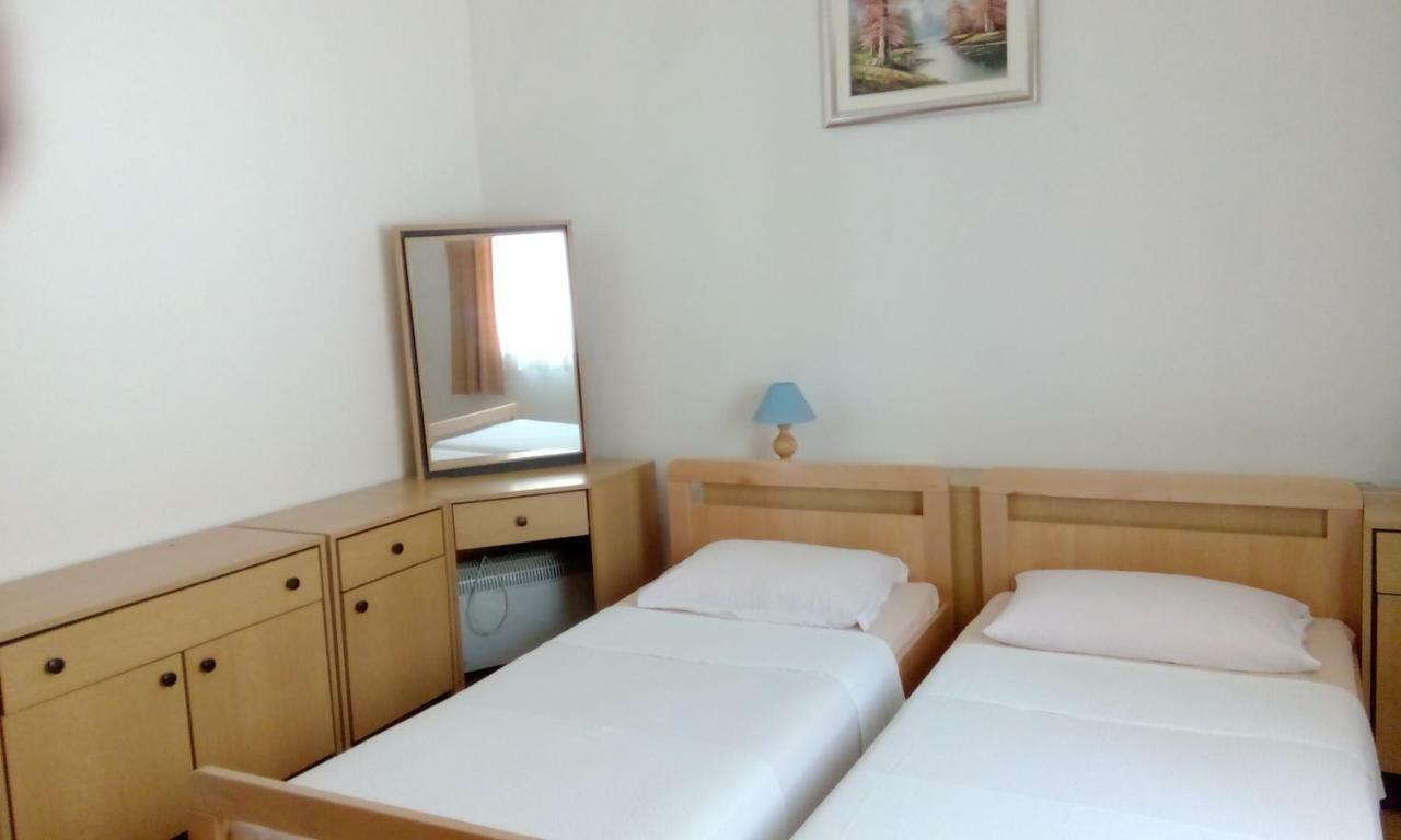 Apartments Zrilic 자다르 외부 사진